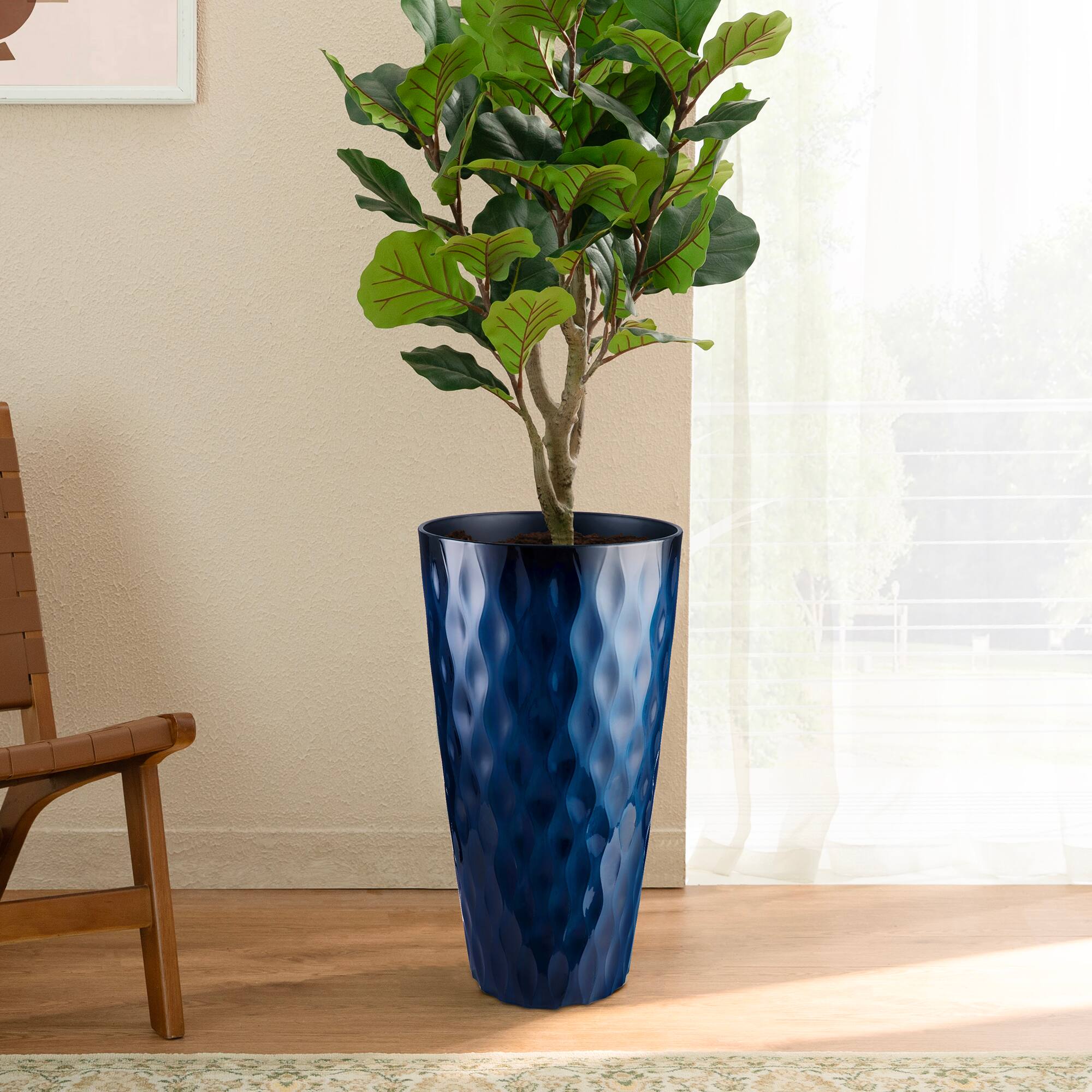 Glitzhome® 23.75" Oversized Wavy Texture Tall Plastic Planters